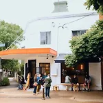 Surry Hills Studio With Pool